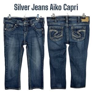 Silver Jeans Dark Blue Cropped Aiko Capri Jeans